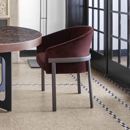 Sedia contemporanea - VALMY - Ligne Roset - da interno / in pelle / in tessuto