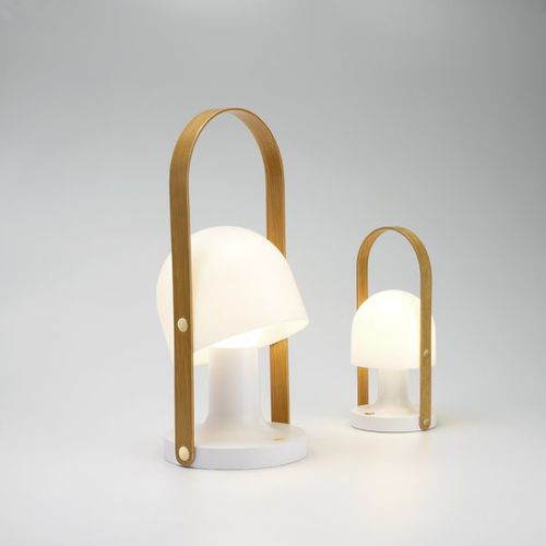 Lampada portatile - FOLLOWME PLUS - Marset Iluminacion - in rovere / in policarbonato / in stile