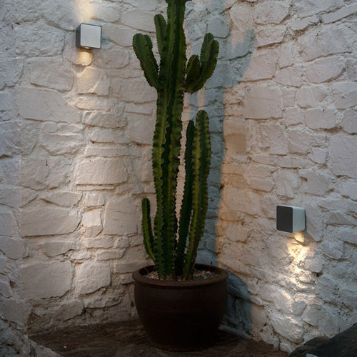 Applique contemporanea - LAB - Marset Iluminacion - da giardino / da esterno / in alluminio