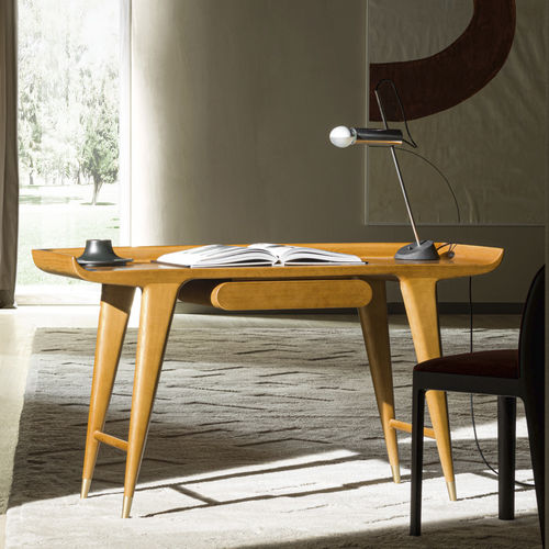 Scrivania da terra - D.847.1  - Molteni&C - contemporanea / in legno massiccio / in frassino