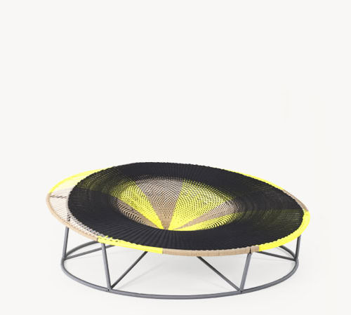 Dormeuse contemporanea - AMACA - MOROSO - in polietilene / in acciaio verniciato / con supporto in acciaio