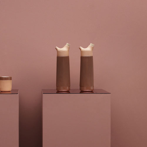 Caraffa in terracotta - JUNTO - Normann Copenhagen - contract / per uso domestico