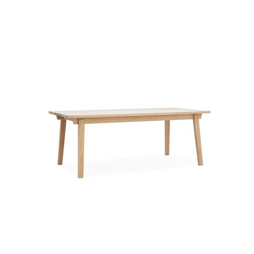 Tavolo da pranzo contemporaneo - SLICE - Normann Copenhagen - in rovere / rettangolare / per uso residenziale