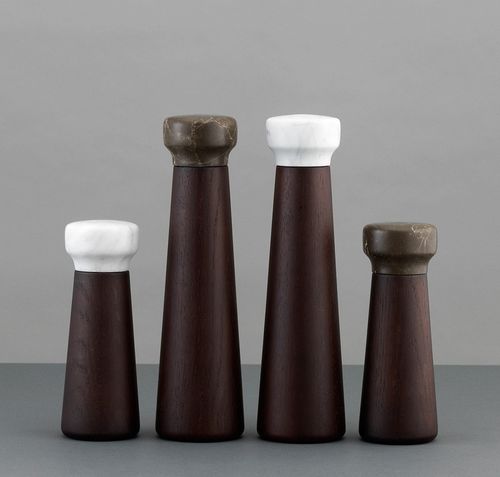 Portasale e portapepe in ceramica - Normann Copenhagen - in marmo / in rovere / contract