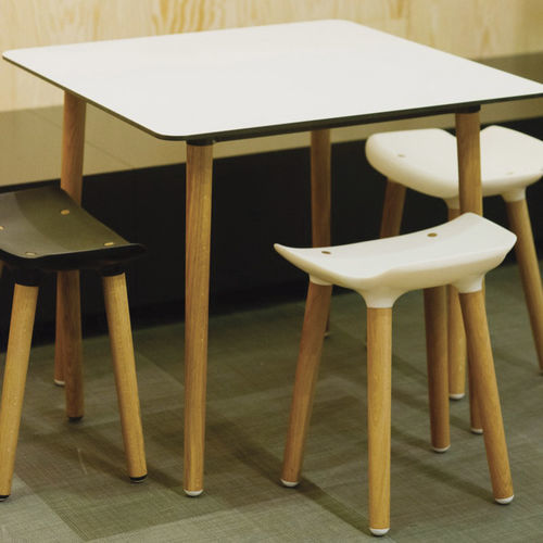 Sgabello classico - PILOT LOW - SDC_lab - in rovere / con supporto in legno / intelligente