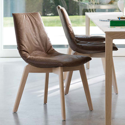 Sedia da pranzo contemporanea - LUI - TEAM 7 - da interno / in tessuto / in pelle