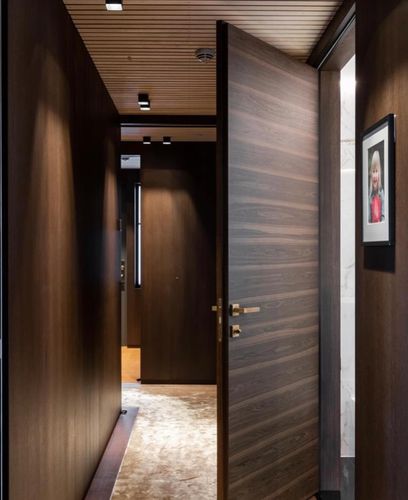 Porta da interno - Surface 50 (rasomuro) - TreP Srl - in rovere / impiallacciata in legno / in alluminio