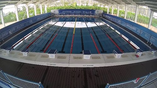 Piscina da competizione corridoio di nuoto - Jiangyin Sifang Swimming Rehabilitation Industry Co., Ltd. - da interno / da esterno / contract