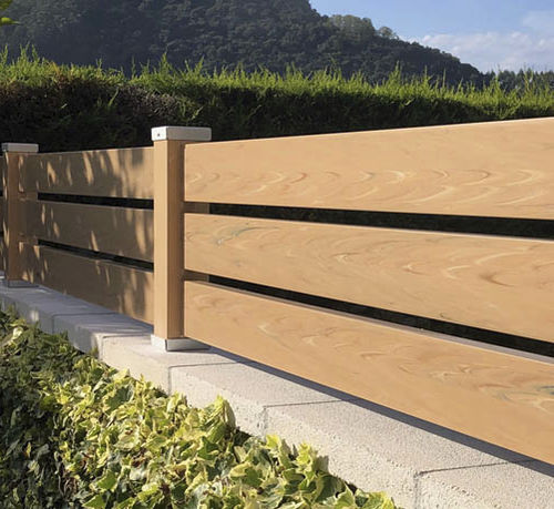 Recinzione a lamelle - Aquiles - Modular Signs S.L. - residenziale / in PVC / dritta