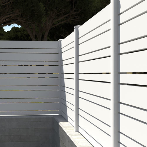 Recinzione a lamelle - Zeus - Modular Signs S.L. - residenziale / in PVC / dritta
