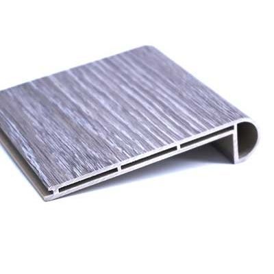 Profilo per gradini in vinile - SPC  - Chongnuo (Shandong) New Material Co., Ltd - in SPC / antiscivolo