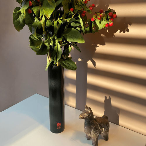 Vaso contemporaneo - B Vase - Epsilon Composite - in fibra di carbonio / nero