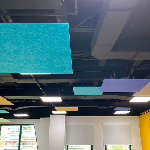 Pannello acustico per soffitto - ECOcloud - Aistec - sospeso / in PET / quadrato