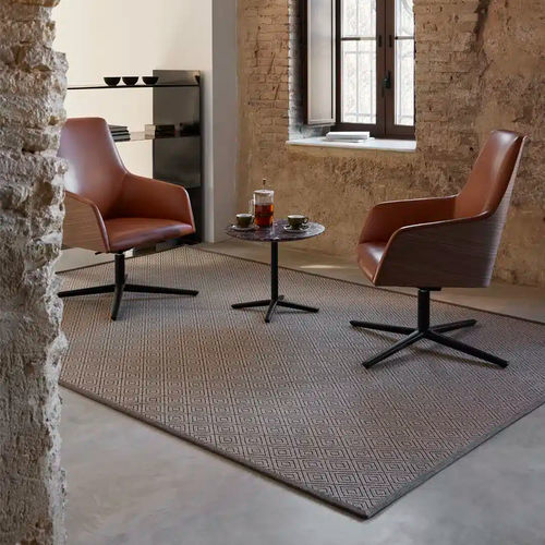 Tappeto contemporaneo - MAYA RHOMBUS COCONUT - Rols Carpets - con motivi geometrici / in PET / rettangolare