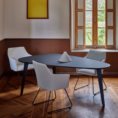 Tavolo da pranzo contemporaneo - Bondi - Leolux Global bv - in rovere / in noce / in ceramica