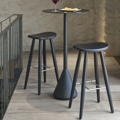 Sgabello contemporaneo - BASIC - Lagranja Collection - in rovere / in faggio / in legno tinto