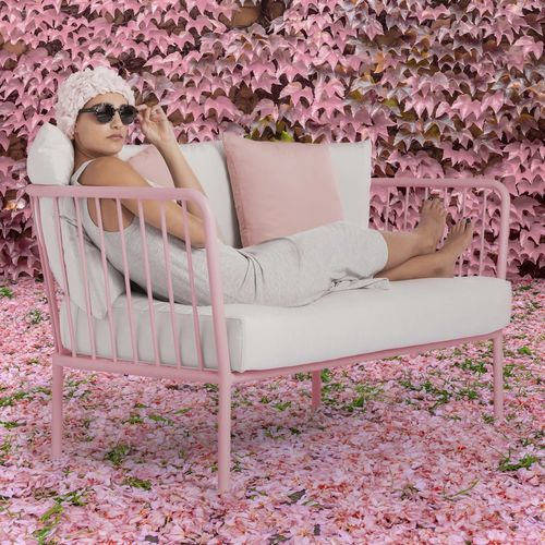 Divano contemporaneo - ARP - Diabla - da giardino / in tessuto / con braccioli