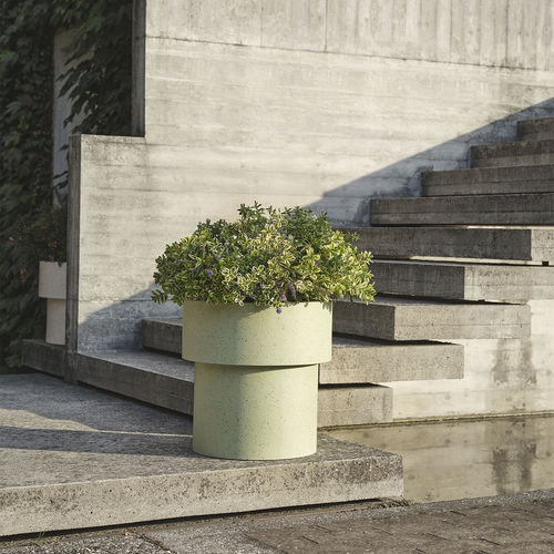 Vaso da giardino in calcestruzzo - ERASMO - CIMENTO - rotondo / per uso residenziale / contract