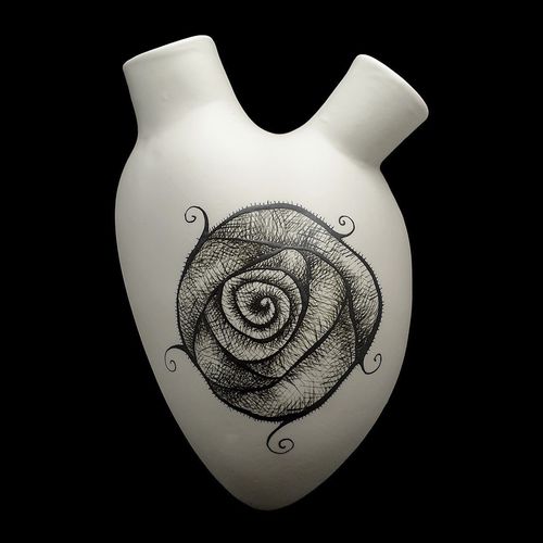 Vaso contemporaneo - H-4 ROSA - ELICA STUDIO - in porcellana / per muro / sospeso