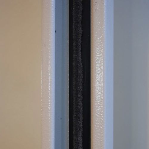 Profilato per porte in metallo - Endoors - tagliafuoco / ad alte prestazioni / antirumore