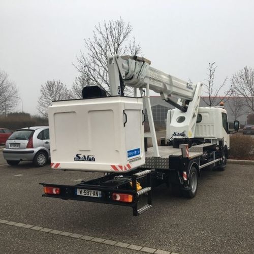 Piattaforma telescopica su autotelaio - SCJ 18 - Safi Group srl