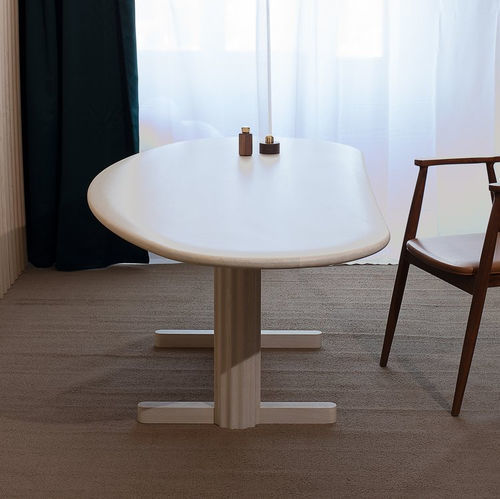 Tavolo da pranzo contemporaneo - NAMI  - Hachi Collections - in rovere / epossidico / con supporto in quercia