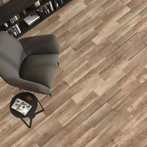 Pavimento laminato in HDF - RUBIO - AGT Agac - aspetto legno / per uso residenziale / antigraffio