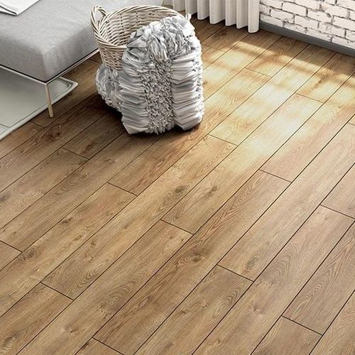 Pavimento laminato in HDF - ATLAS - AGT Agac - aspetto legno / per uso residenziale / antigraffio