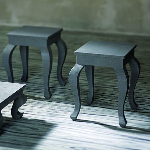 Tavolo d'appoggio contemporaneo - FLORIAN - LANDO - in rovere / con supporto in legno massiccio / quadrato