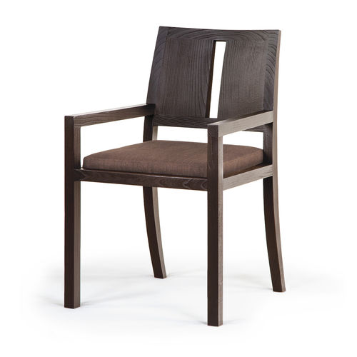 Sedia contemporanea - L305 - LANDO - da interno / in tessuto / con supporto in legno massiccio