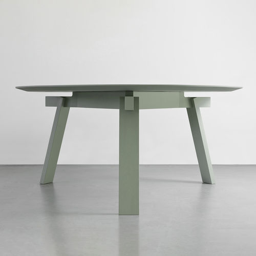 Tavolo contemporaneo - VERSO TONDO - LANDO - in legno massiccio / con supporto in legno / rotondo