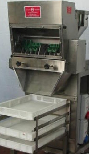 Gnoccatrice professionale - GNOCCATRICE 8 FORI - OFFICINA DEA SRL