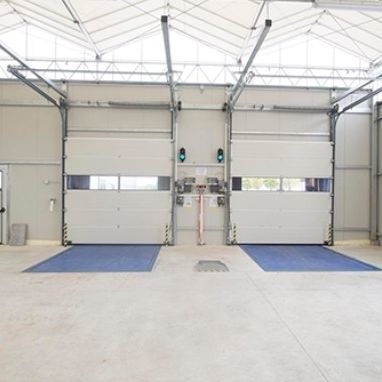 Porta da interno - SECTIONAL DOORS - Moreschi Chiusure Industriali S.r.l. - in acciaio / in poliuretano / in acciaio galvanizzato