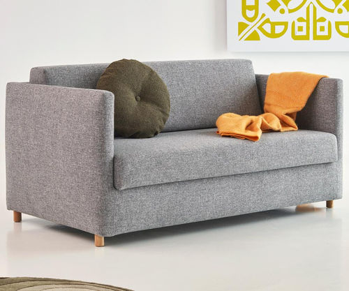 Divano letto - Olan  - INNOVATION LIVING - contemporaneo / in tessuto / con braccioli