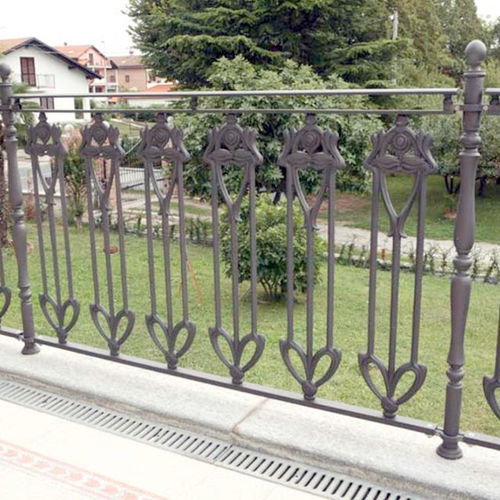 Balaustra in ghisa - ER005 - irollo - da esterno / per esterno / per scala