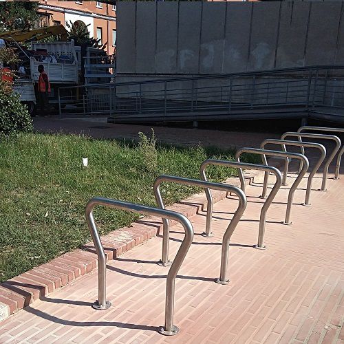 Rastrelliera per biciclette a pavimento - PB006 - irollo - antivandalismo / per spazi pubblici / per zone urbane