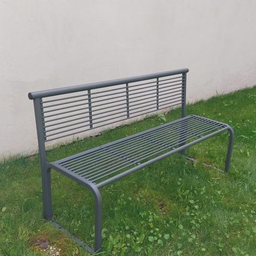 Panca per spazi pubblici contemporanea - PN092 - irollo - in acciaio galvanizzato / in ferro galvanizzato / con schienale