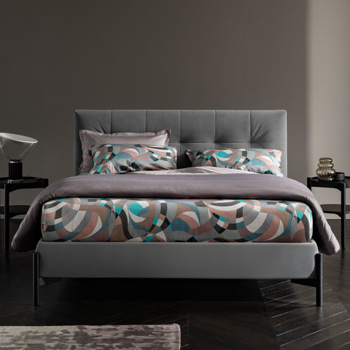 Letto matrimoniale - Arpy - ALTRENOTTI - contemporaneo / imbottito / con testiera imbottita