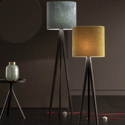 Lampada da terra - ALTRENOTTI - in legno / contemporanea / con cavo