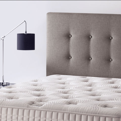 Testiera per letto matrimoniale - ROMÉO - SIMMONS - contemporanea / in tessuto / in legno