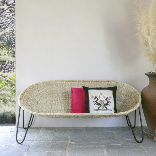 Divano contemporaneo - LOVE - Mexa Design - da giardino / in fibra sintetica / con braccioli