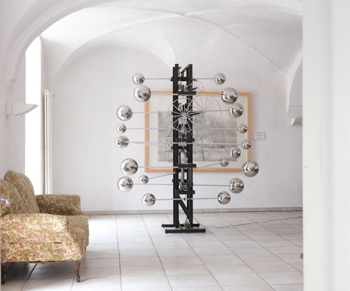 Orologio classico - Pendulum Machine - The Moving Mechanics Company AG - da terra / analogico / in metallo