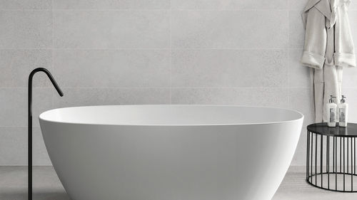 Vasca da bagno ovale - VICTORIA MATT - ZENON SMART SOLID SURFACE - ad isola / per ambiente abitativo / in acrilico