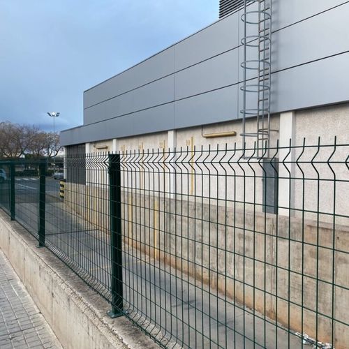 Recinzione a maglia saldata - Hercules - Insametal - per strade / per spazio pubblico / in acciaio galvanizzato