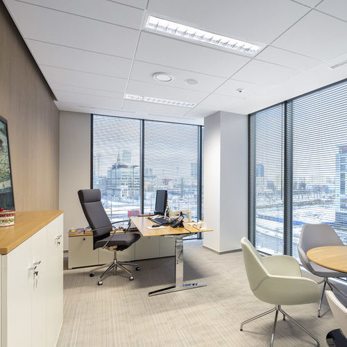 Controsoffitto in fibra minerale - ADAGIO dB+ - Knauf Ceiling Solutions - a quadrotte / per ufficio / per camera bianca
