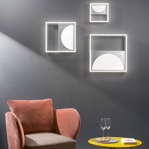 Applique contemporanea - ART - Ondaluce - da interno / in metallo / quadrata