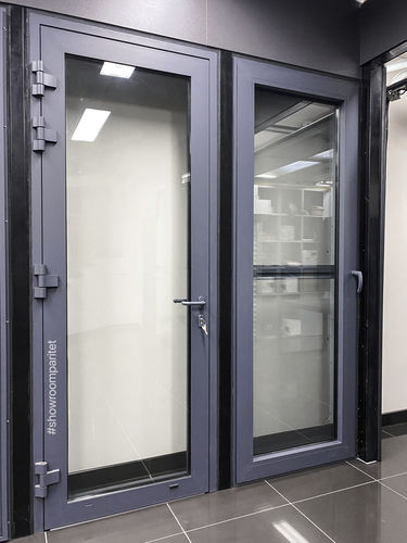 Porta d'ingresso - NORMCORE - PARITET LLC - in alluminio / in uPVC / battente