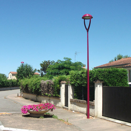 Lampione in ghisa di alluminio - INDICE-CONIC - ECLATEC International - urbano / contemporaneo / in policarbonato