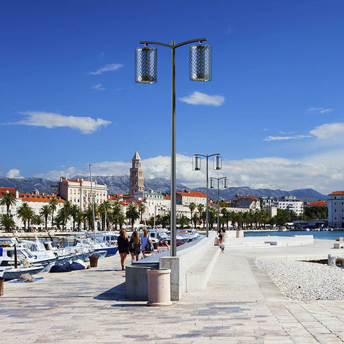 Lampione in PMMA - ORNA - ECLATEC International - urbano / contemporaneo / in policarbonato