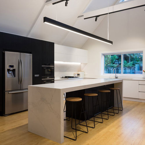 Luce a sospensione - LINE-M - LICALUX LIGHTING - LED / rettangolare / IP20